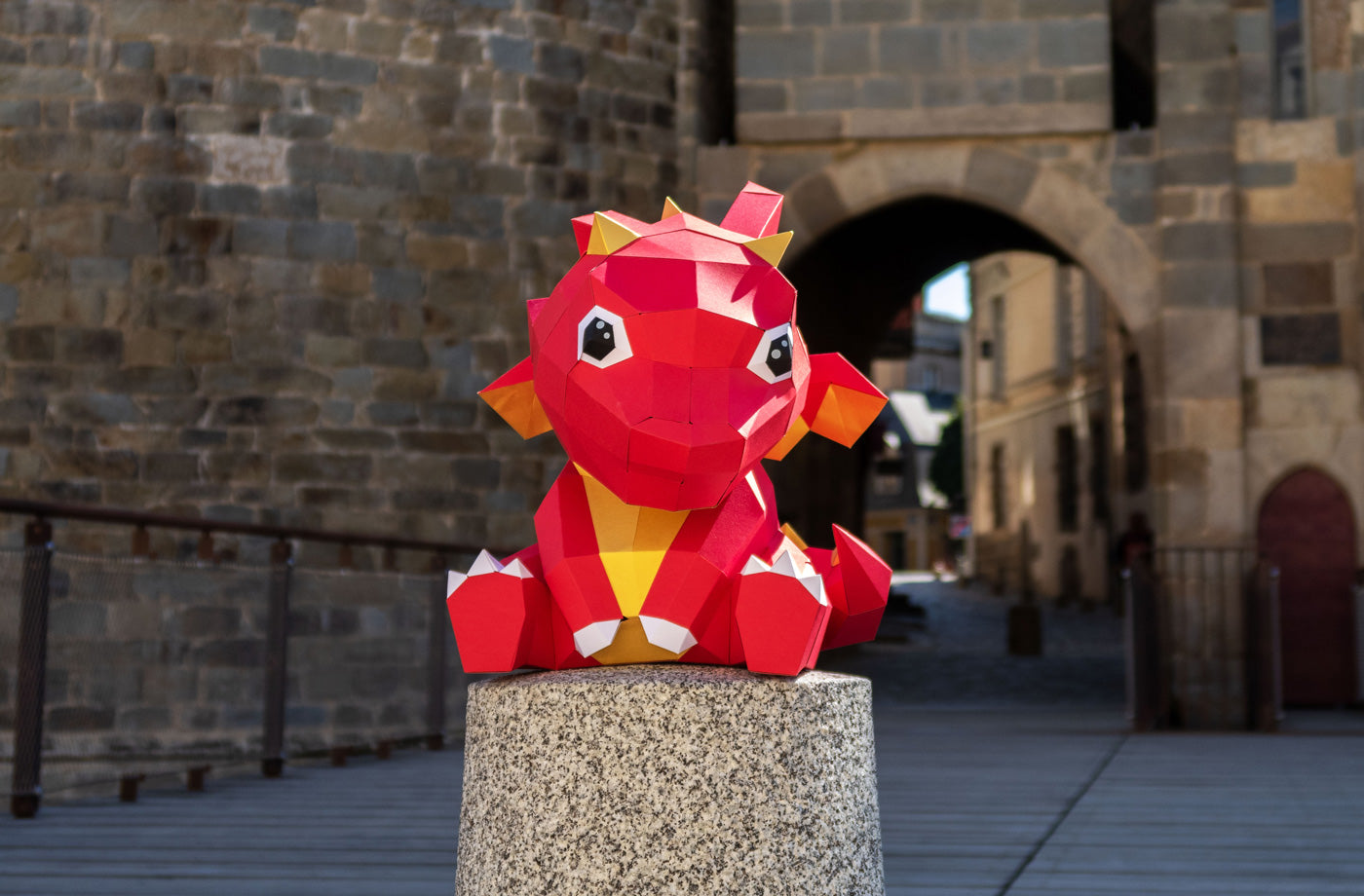 Petit dragon en papier 3D