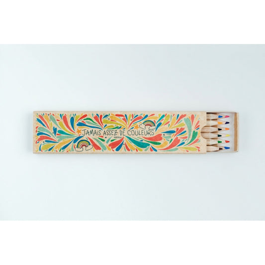 Boite de crayon de couleurs