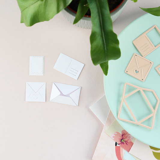 Set de 5 Dies "Métaliks" - Correspondance