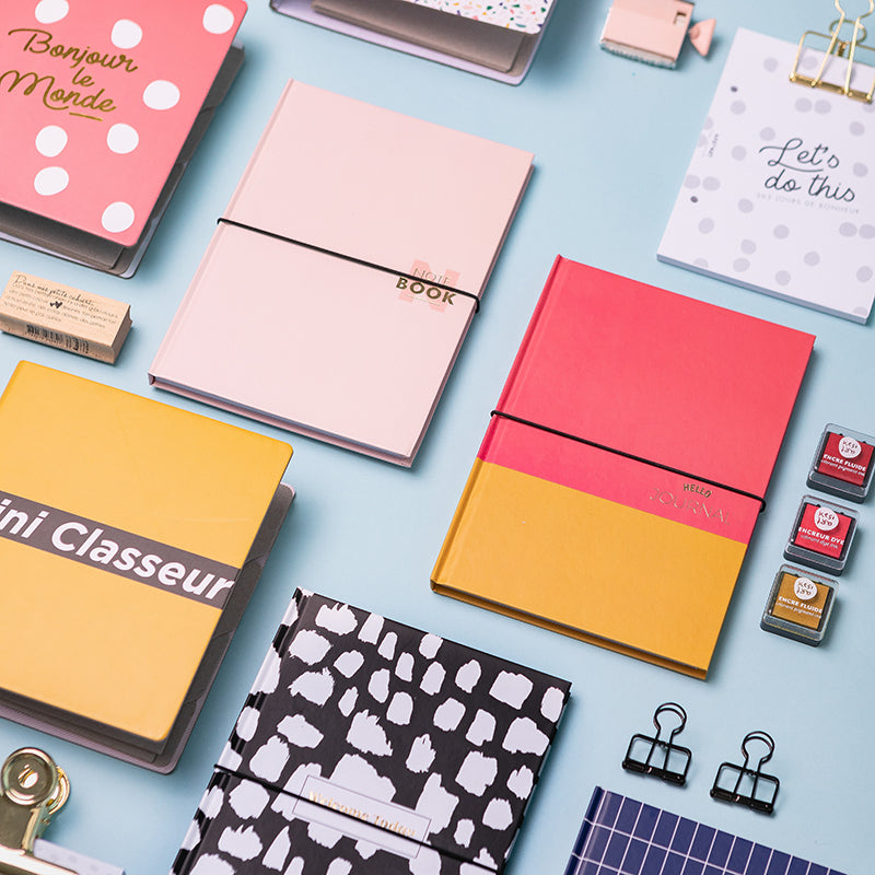 Carnet A5 pointillés - Hello journal